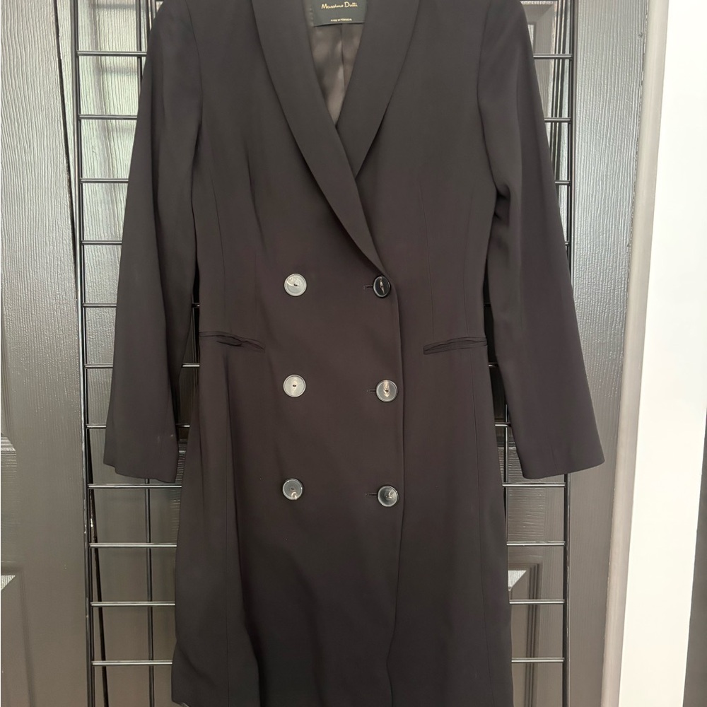 Chic Black Double-Breasted Blazer Dress